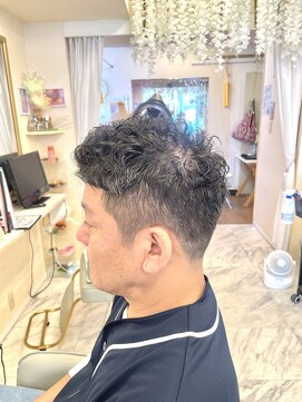 ラヴェルデ メンズパーマ