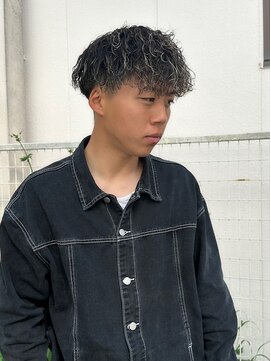 ケンジオム(KENJE HOMME) ツイストスパイラル×ハイライト