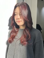 ココ 原宿(KOKO)&nbsp;レイヤー黒髪小顔クラゲヘアーオリーブグレーココアベージュ