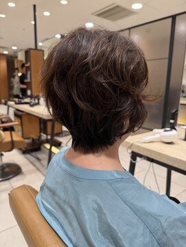ピークアブー アヴェダ 池袋東武(PEEK-A-BOO AVEDA) ショートパーマスタイル