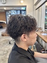 ファルベ(Farbe) フェザー/サーフカール/センターパート/波巻きツイスパ