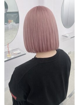 フウ(fuh) ペールピンク/ピンクカラー/ハイトーン/ボブ