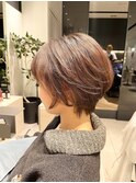 大人可愛いくびれショートボブナチュラルブラウン