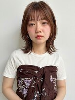 ヴェイン 渋谷(vain)&nbsp;外ハネボブ 20代 ミディアムレイヤー くびれヘア 顔周りカット