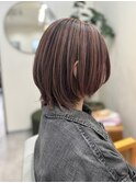 ピンクベージュのデザインカラー／20代／30代／40代