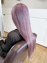 ルッツ(Lutz. hair design)&nbsp;5/22 ホワイトラベンダーピンク【千代田彩夏】
