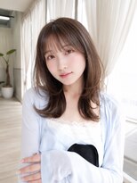 レウィン オモテサンドウ(Lewin-omotesando-) 大人可愛いレイヤーミディ×艶ブラウン