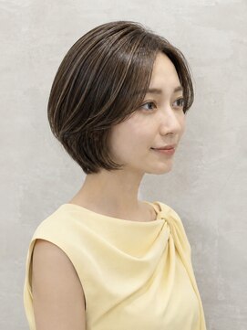サムシング(Something.) 大人ショート_ハイライト_ツヤブラウン