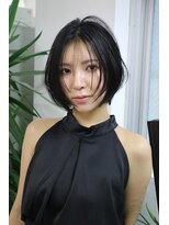 ルーツ 巣鴨 本店(roots) センターパートショートボブ