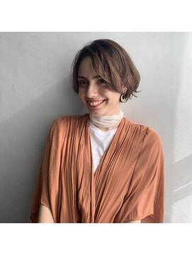 クラン(clan) 暗めカラー/グランマッシュ/デザインカラー/フェイスフレーミン