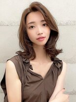 フォンズ(FONS)&nbsp;大人かわいい内巻きレイヤーミディアム　シースルーバング