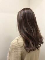 モルニ(MORNI)&nbsp;ラベンダーカラー_マロンベージュ Aラインボブ かきあげ