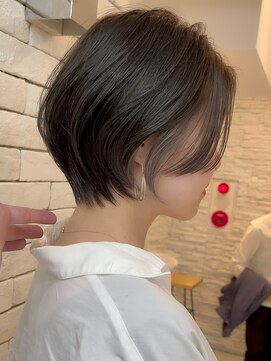 メモリーズ 銀座(Memories) ショート/大人インナーカラー