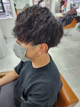 シーバイトリコ 市川(SEA by tricot) ツイストスパイラルパーマ