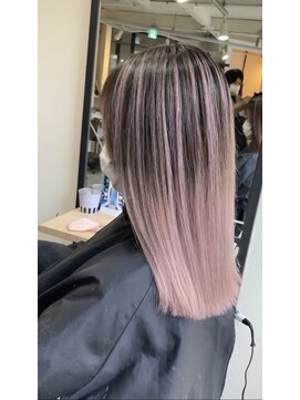 ラフ 難波店(LAFF) #黒髪#ボブルフ#ネビージュ#小顔#ワンレン