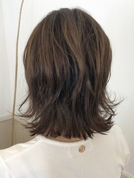 ヘアークリアー 春日部 大人可愛い30代40代50代大人気 切りっぱなしボブ 小顔に見せたい