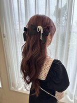 アドラーブル 長岡リップス旭岡店(adorable)&nbsp;20代30代 ツヤ髪ピンクカラー×ハーフツイン