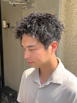 スナッグルサロン(SNUGGLE SALON) スパイキーショートピンパーマソフトツイストパーマツーブロック