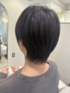 オルオル(olu ’ olu) 丸みショート