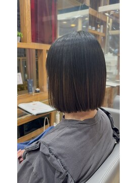 スタジオ アルファプラス 日暮里店(studio α+) カラーボブショートハイライト白髪ぼかし日暮里上野