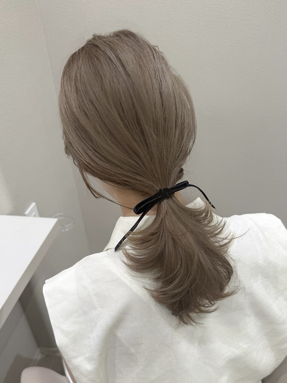 ピンクベージュ/表参道/原宿/ブリーチ/透明感カラー