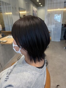 エッジ(EDGE) 艶ブラック×コンパクトウルフ