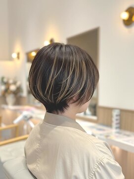 アビエブラン 若江岩田(abije blanc) ハンサムショート×ナチュラルハイライト【若江岩田駅】