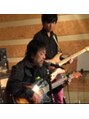 美容室 ティンカーベル 毎年1回ライブをしております。