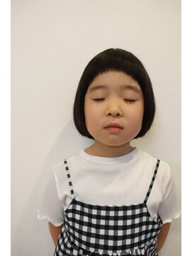 シュリンプイッチョウメモコ(SHRIMP一丁目moco) キッズカット ミニボブ ラウンドバング パッツンボブ おかっぱ