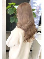 リア 大阪梅田(Ria)&nbsp;～ミルクティーべージュ～【Ria 大阪 梅田】