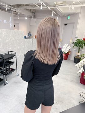 ユニ(Uni.) 大人可愛い20代30代40代小顔