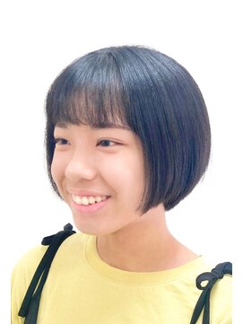 黄ぐまくん美容室 ショート　ボブ