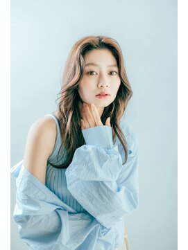 フレイムス 北戸田駅西口店(Frames) カールセミディシアカラー姫カット