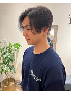 メルト 吉祥寺(melt) 【早坂駆留】前下がりマッシュ大人ヘアー7:3パート毛流れパーマ