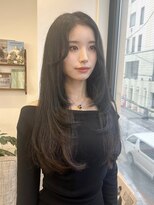 ポール(pole)&nbsp;札幌ロング　暗髪ザクザクレイヤー髪質改善