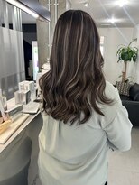 キング(K!ng)&nbsp;縮毛矯正髪質改善ハイライトレイヤーカット枚方美容室エクステ