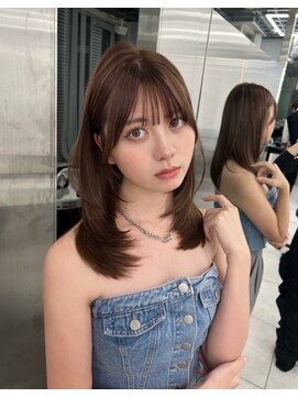 ウルスバイバレット 銀座(Urus by VALETTE) ミディアムレイヤー