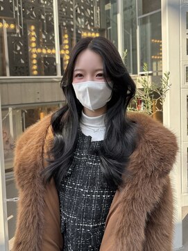 ローウェ 表参道(Louwe) 《Rinon指名》ナチュラルレイヤー ダークグレー