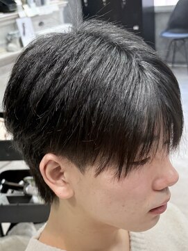 フォンド 津田沼(fond.) MEN’S HAIR/サーフカール/刈り上げセンターパート/津田沼