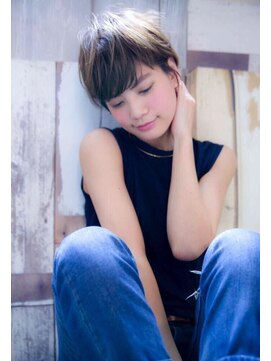 シエナ 渋谷(Siena) Siena マットアッシュ×ふわっとショートボブ