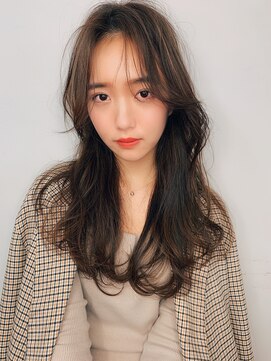 レイラバイアフロート 吉祥寺(Lila by afloat) ナチュラルレイヤーのゆるふわロング【アフロート小笠原】