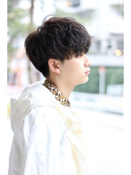 ネイビー(NAVY) セミウエットネープレス刈り上げくせ毛風パーマ