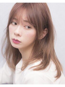 ジョワイユヘアーデザイン(Joyeux) 大人上品なナチュラルストレート　アッシュブラウンカラー