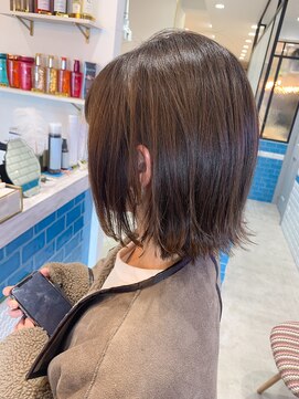 シー バイ ロンド 新宿(Sea by Lond) 切りっぱなしボブで簡単スタイリング☆