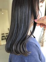 ネイヴィル(navile)&nbsp;うるっとまとまる柔らかベージュ