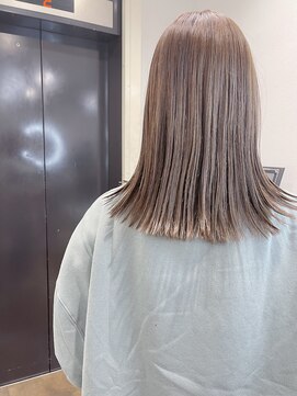 ジゼル(GiseL) 切りっぱなし！ミルクティー♪ブリーチ/ダブルカラー/ハイトーン