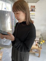 レオ(LEO.) シナモンベージュな切りっぱなしロブ