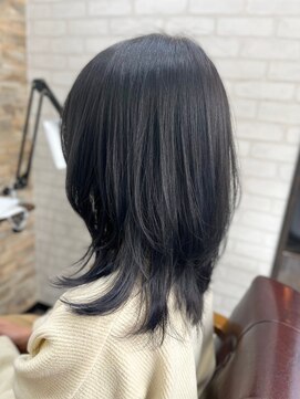 ハサミバイアトリエナガノ 千葉(8sami by atelier nagano) デザインカラー／レイヤーカット/ウエットヘア/オリーブベージュ