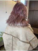 ピンク強めのピンクベージュ