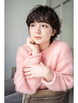 マグノリア オモテサンドウ(MAGNOLiA Omotesando) 愛され丸みシルエットのマッシュショートパーマ・・・HINATA